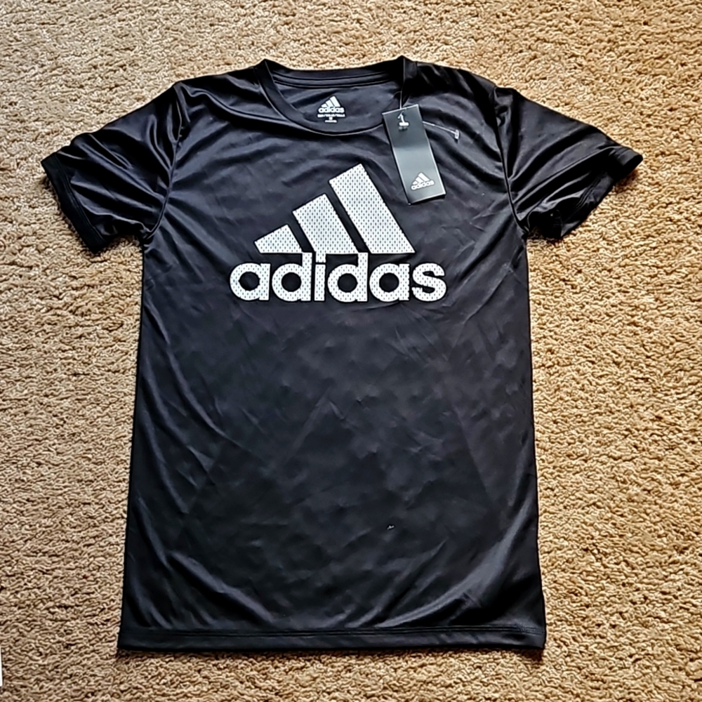 Adidas boy's shirt, sz M